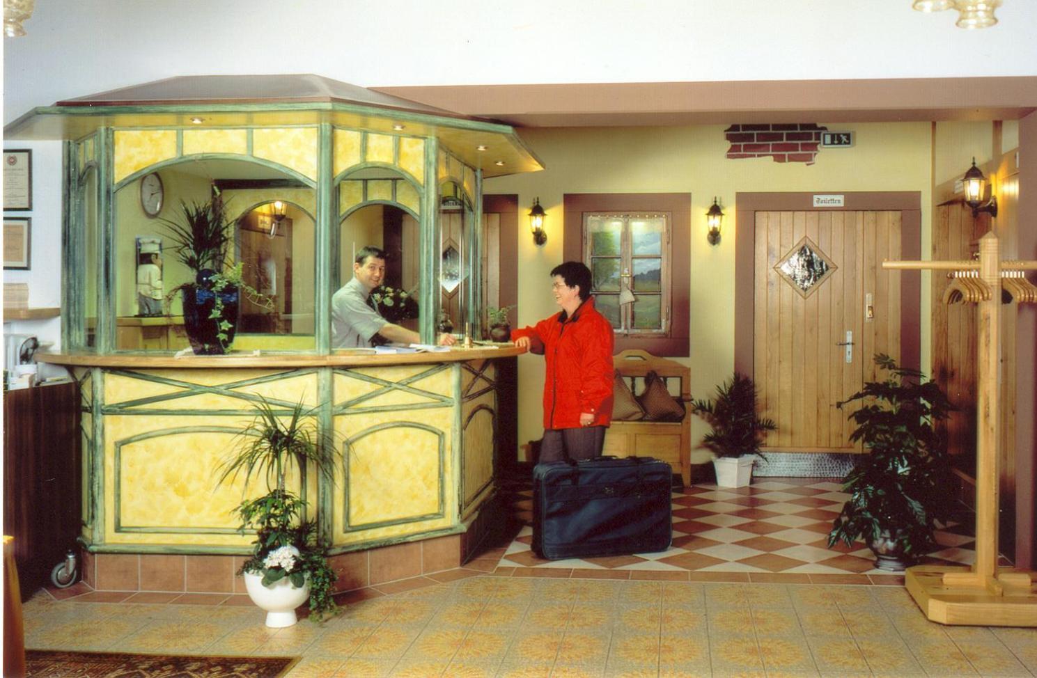 Hotel Zur Krone Birresborn Luaran gambar